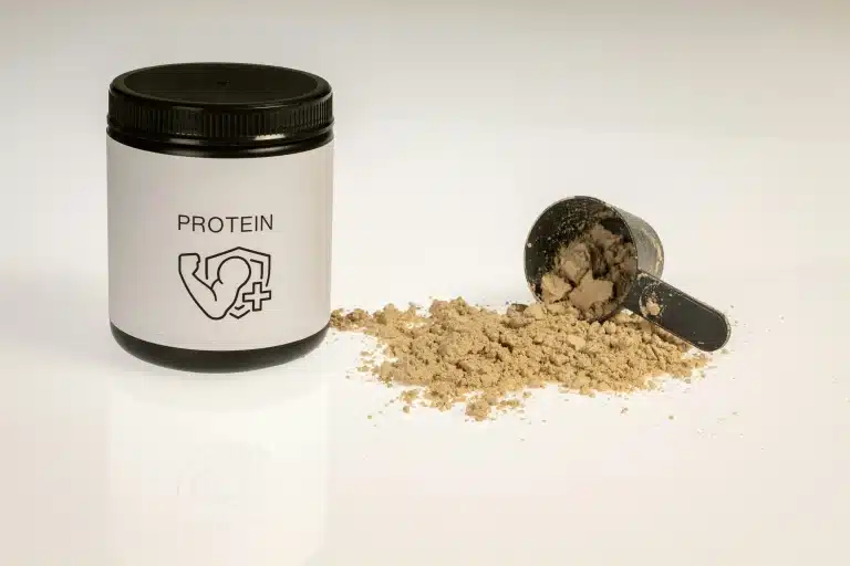 shaker protéine avant ou après sport pour améliorer récupération et performance