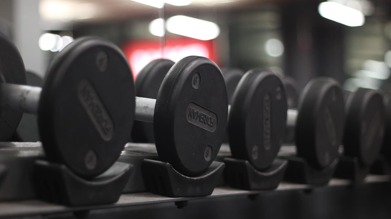 Salle de sport pour rythme prise de muscle